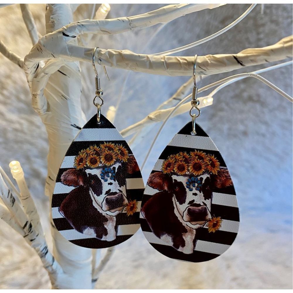 New Shabby Chic Farmhouse Black Striped Sunflower Print Dangle Earrings